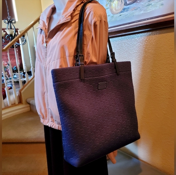 Michael Kors Jet Set Signature Embossed MK Logo Blue Neoprene Shoulder Tote Bag - Picture 14 of 16